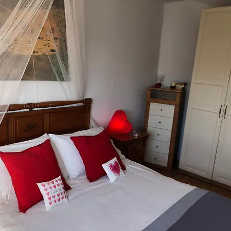 Romantico Con Piscina Privada Solo Ti Punta Mujeres